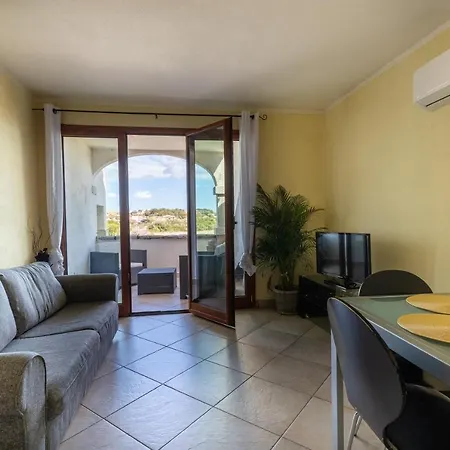 Vista Mare 4 Lägenhet Olbia